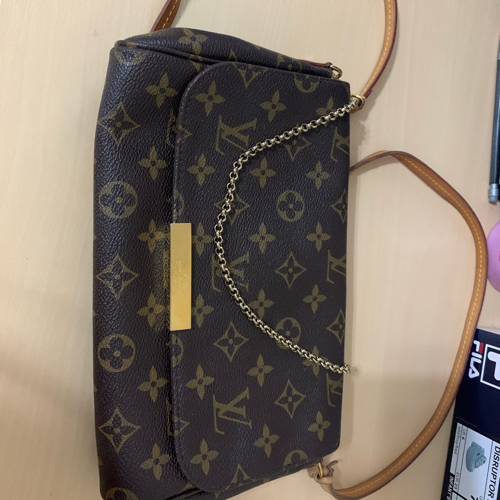 Crossbody bag louis vuitton